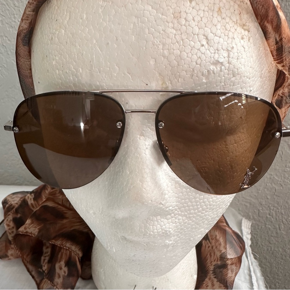 Saint Laurent Dark Tinted Aviator Sunglasses – Excellent Condition + Case - Picture 2 of 5